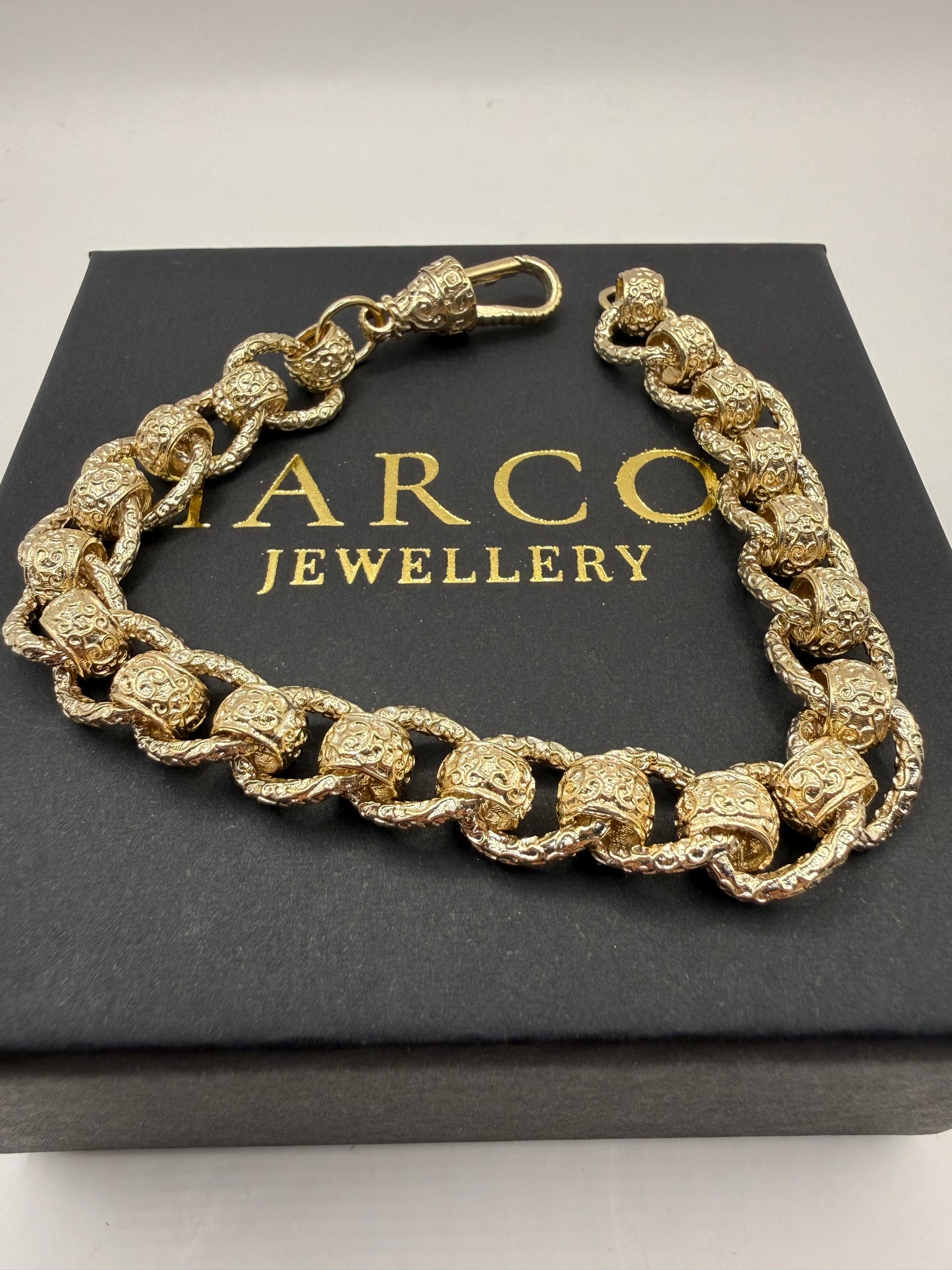 9ct Gold Roller Ball Bracelet 9.25" 11mm 42.96g