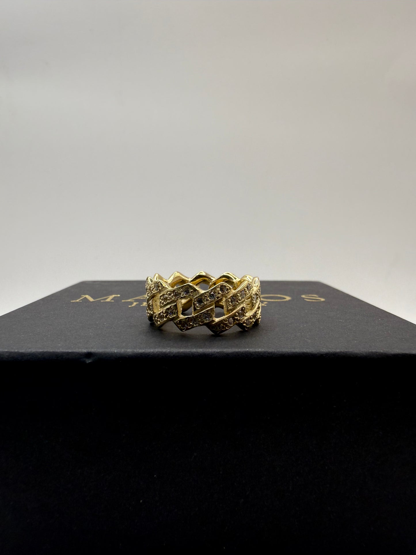 9ct Gold Stone Set Cuban Ring 9g