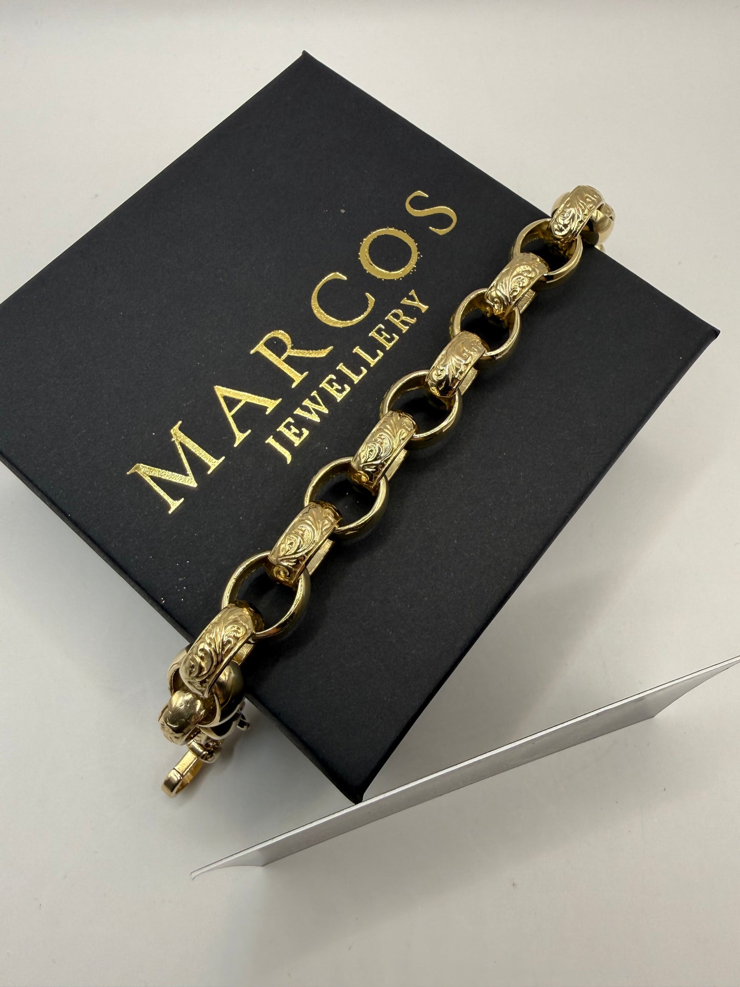 9ct Gold Belcher Bracelet 9.25" 12mm 49.89g