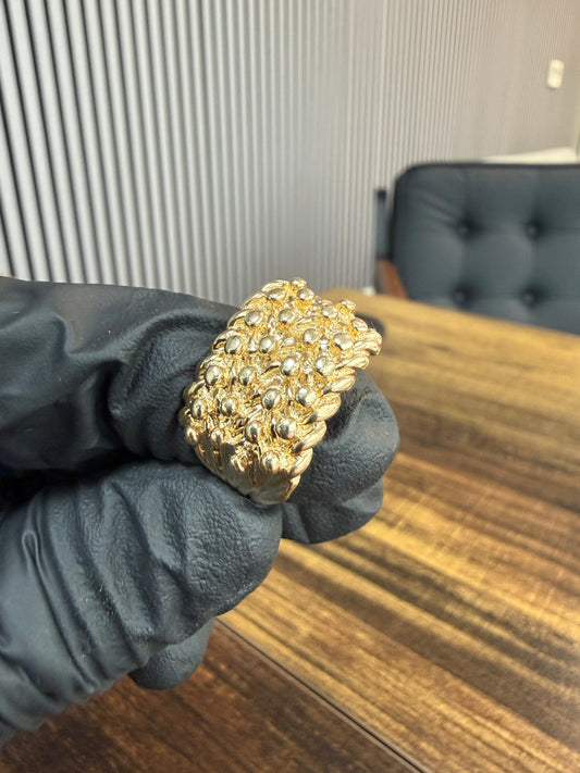 9ct Gold Keeper Ring Size W 9.4g