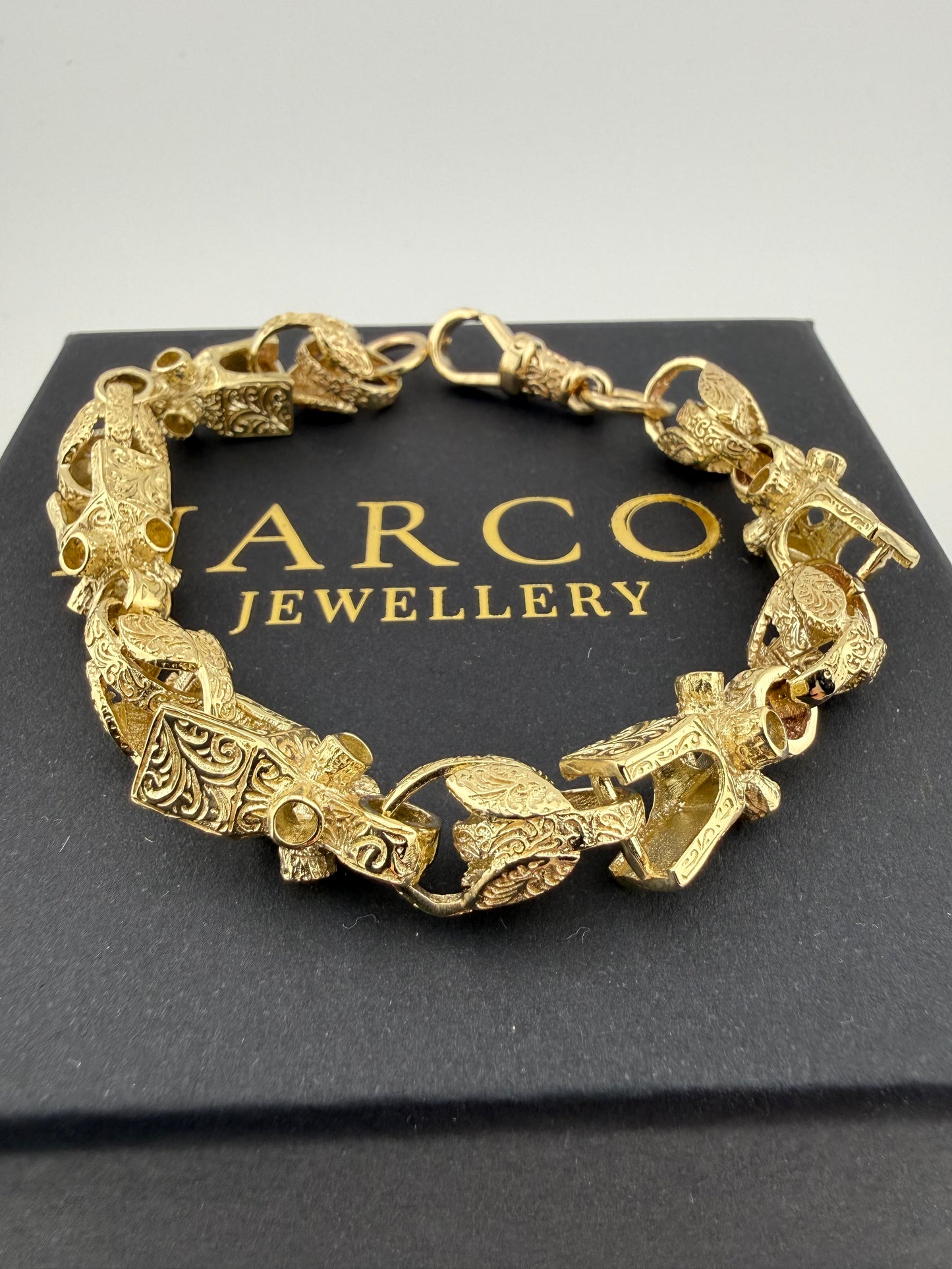 9ct Gold Lego Tulip Bracelet 8.75" 12mm 35.8g