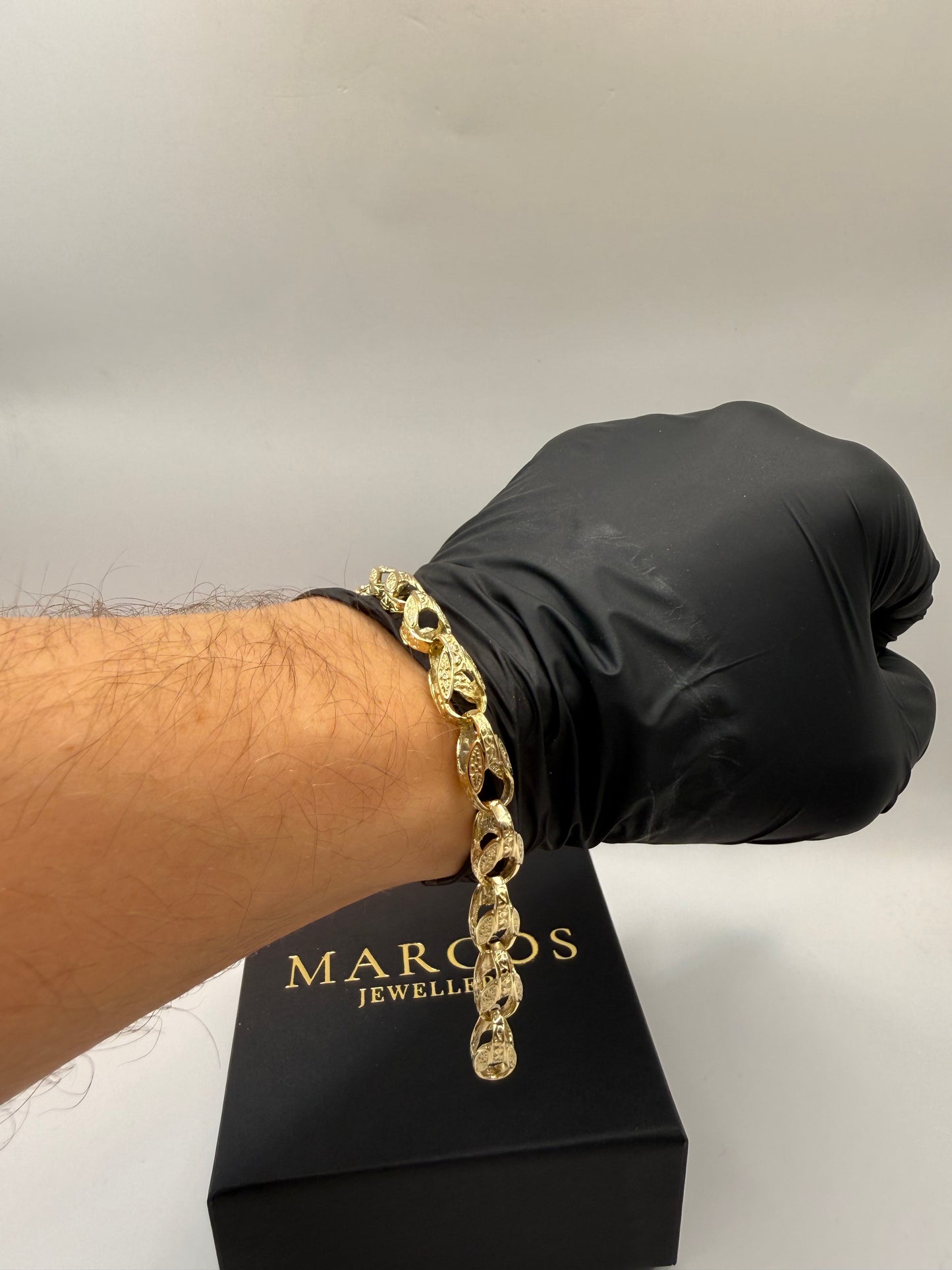 9ct Gold Tulip Bracelet 8.2" 8mm 19g