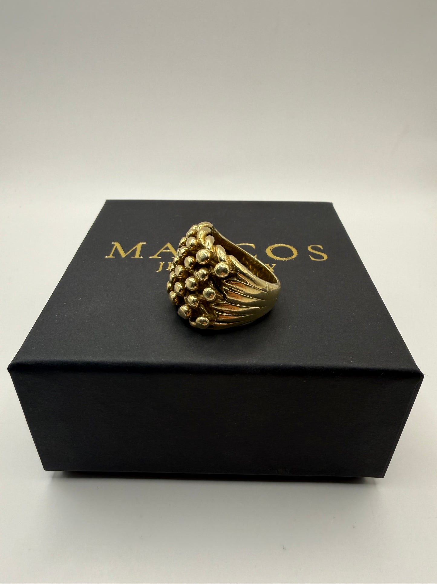 9ct Gold Keeper Ring Size Z 38.33g