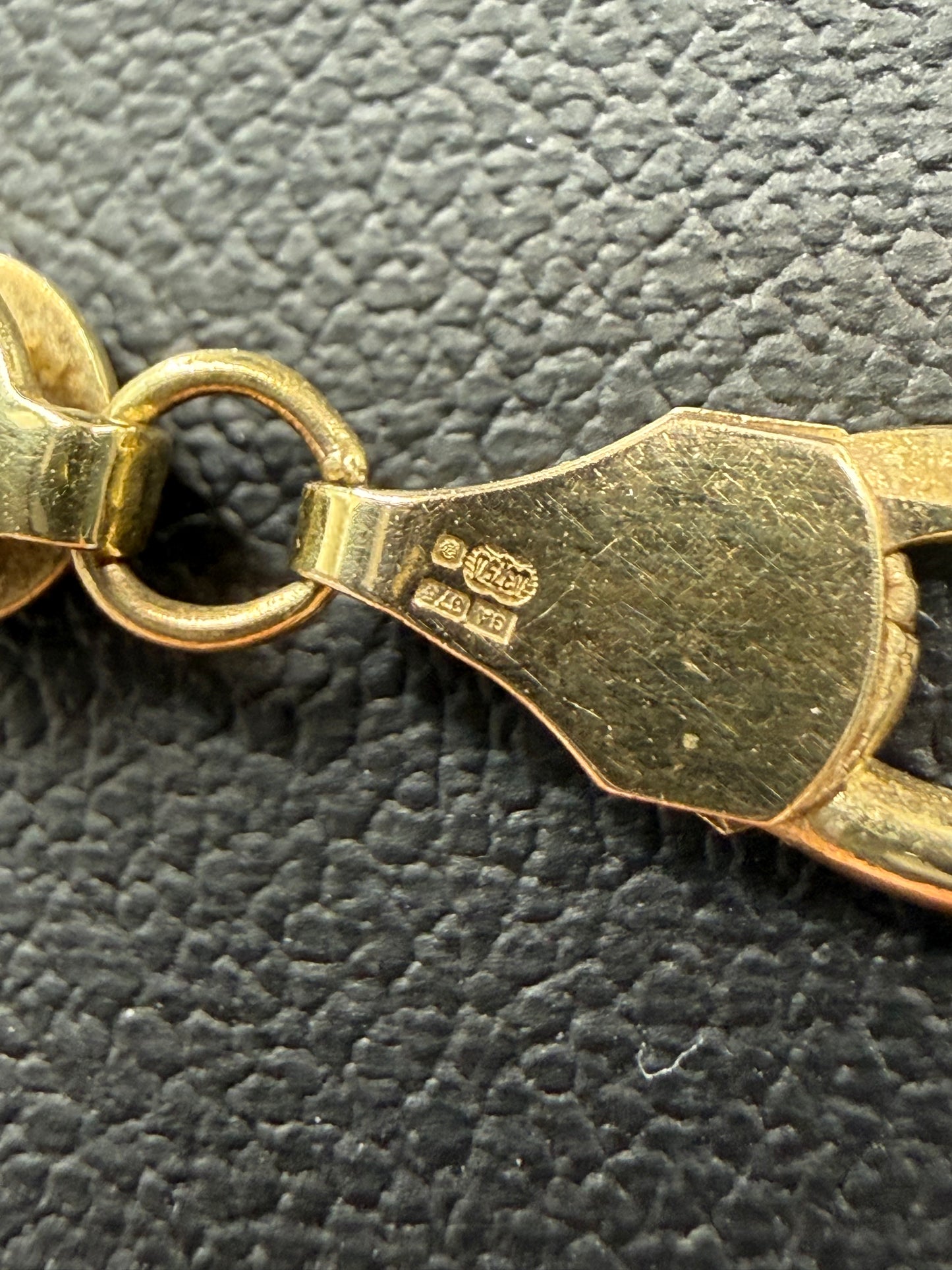 9ct Gold Figaro Chain 22” 6mm 19.5g