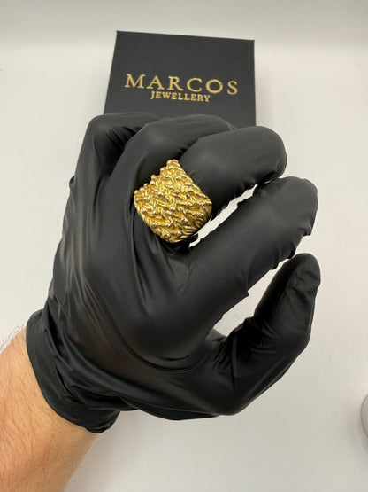 9ct Gold Keeper Ring Size T 11.14g
