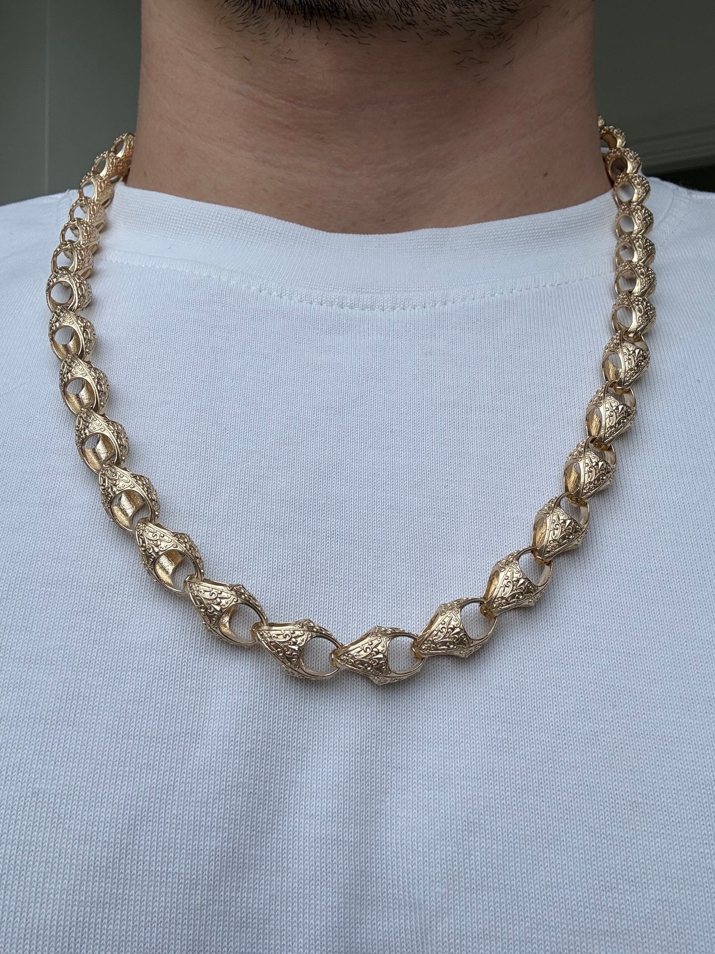 9ct Gold Acorn Chain 25.5" 11mm 87.85g