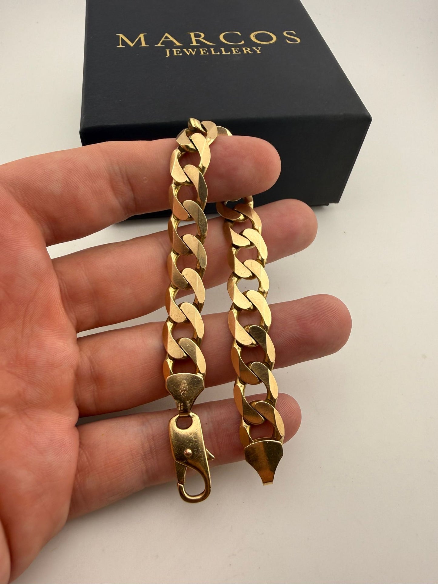 9ct Gold Curb Bracelet 8.75" 11.5mm 35.5g