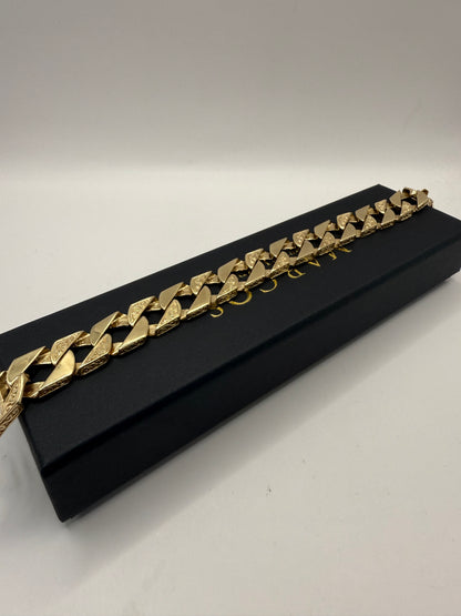 9ct gold chaps bracelet 9" 12mm 57.9g