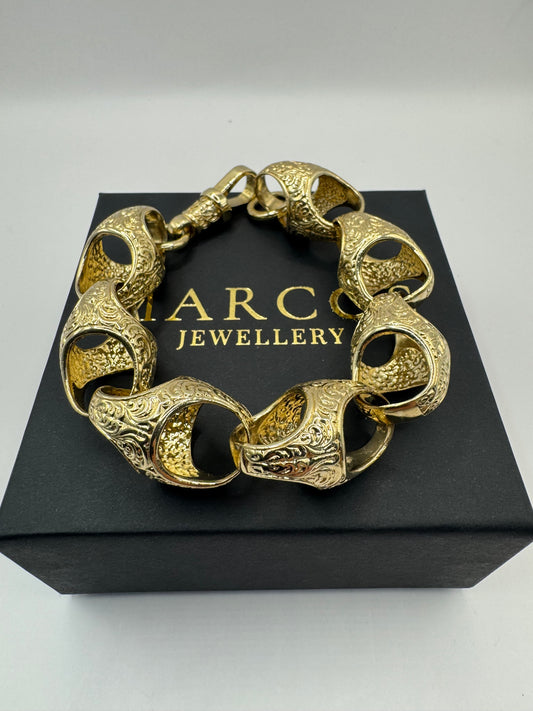 9ct Gold XL Acorn Bracelet 9.75" 19mm 94.48g