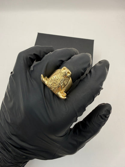 9ct Gold Bull Ring Size U-V 25.88g