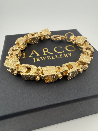 9ct Gold Lego Bracelet 8.45" 11mm 42g