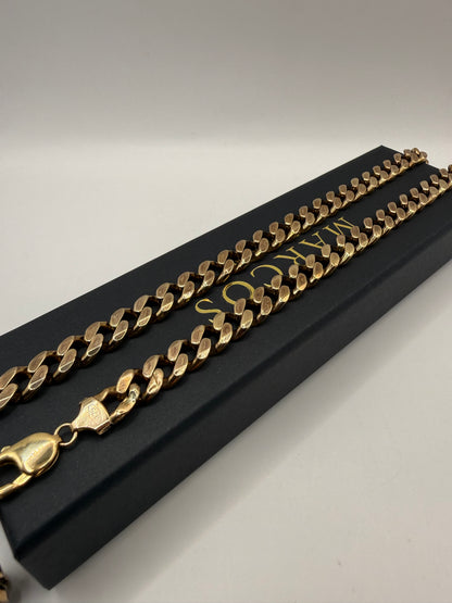 9ct Gold Curb Chain 26" 10mm 135.6g