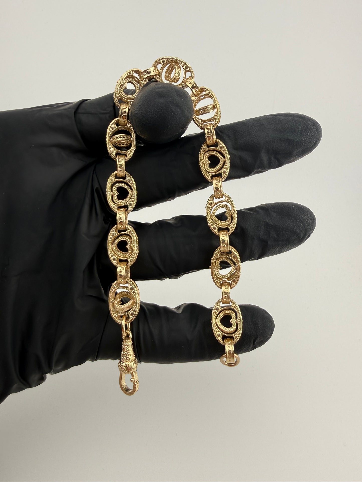9ct Gold Spinning Heart Bracelet 8.5" 10mm 20g