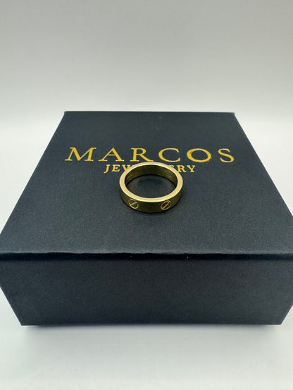 9ct Gold Designer Style Ring Size U 7.1g
