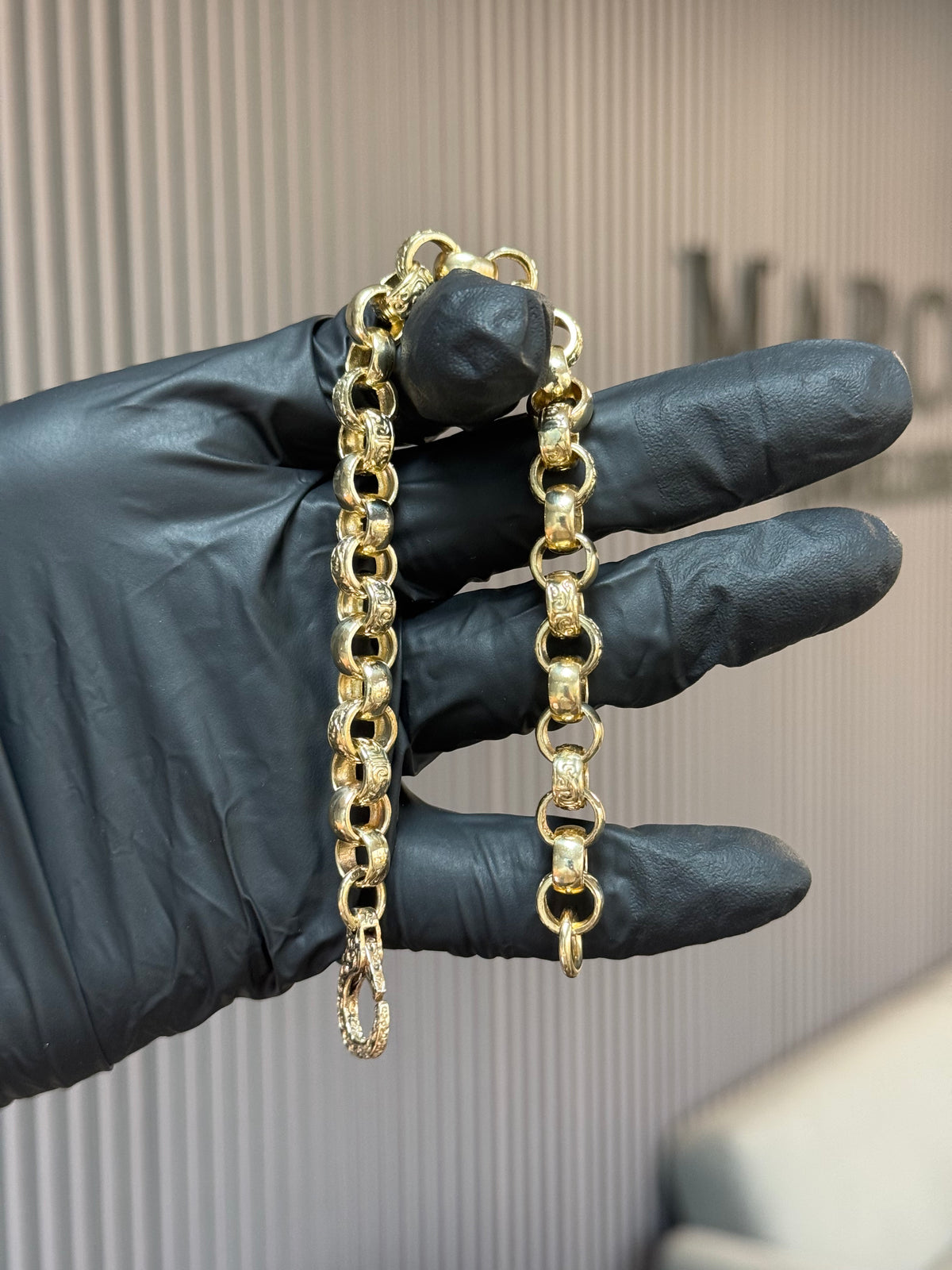 9ct Gold Belcher Bracelet 8.75" 9mm 31.2g