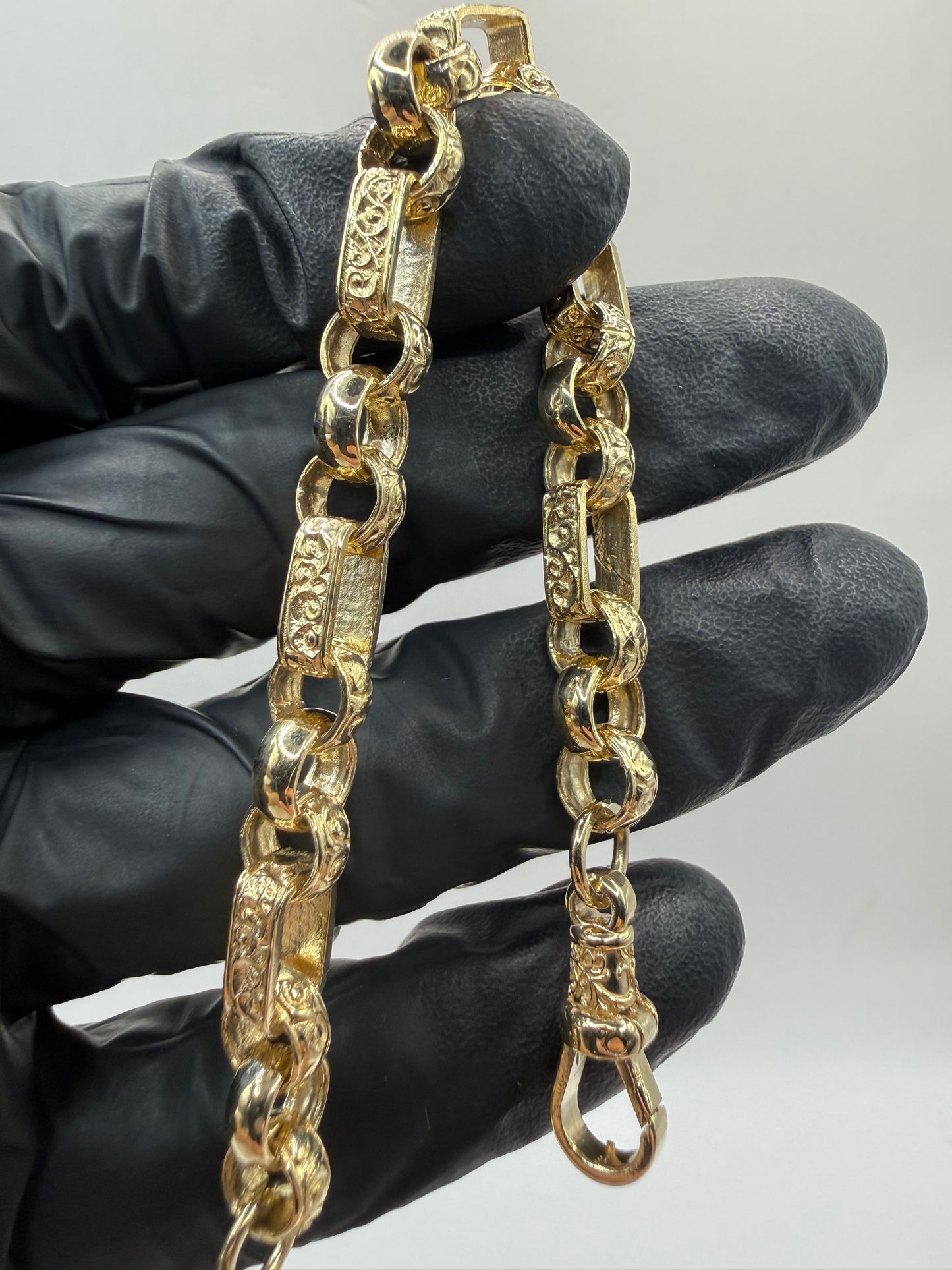 9ct Gold Gypsy Bracelet 7" 7.5mm 17.4g