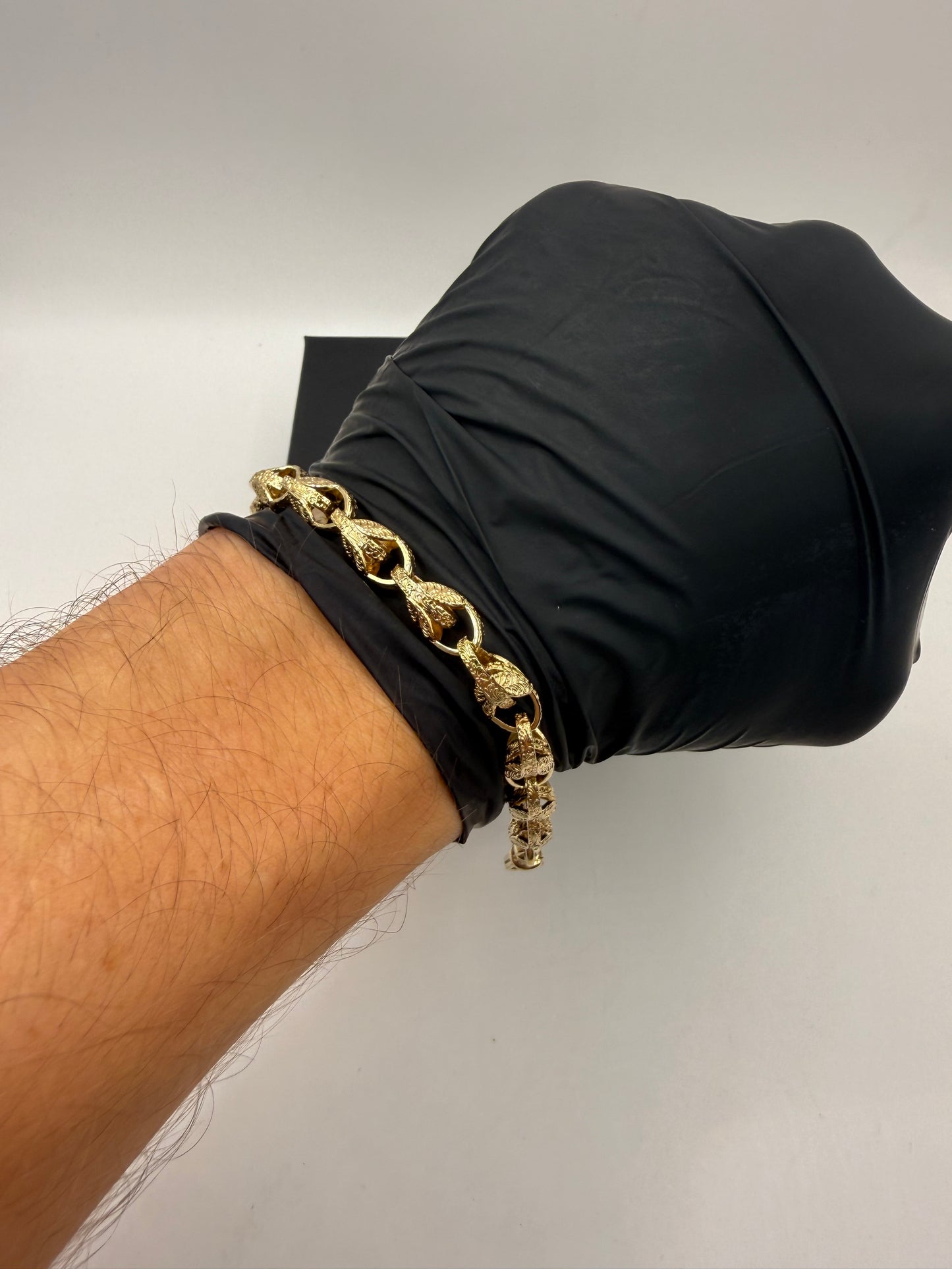 9ct Gold Tulip Bracelet 7.5" 8mm 22.96g