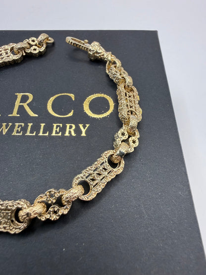 9ct Gold Stars & Bars Bracelet 8.5" 7.5mm 21.55g