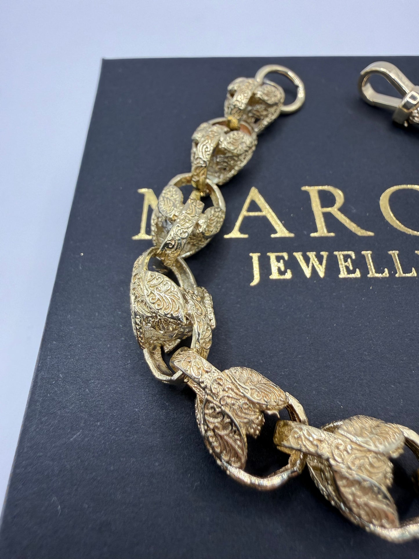 9ct Gold Tulip Bracelet 8.5" 11mm 30.15g