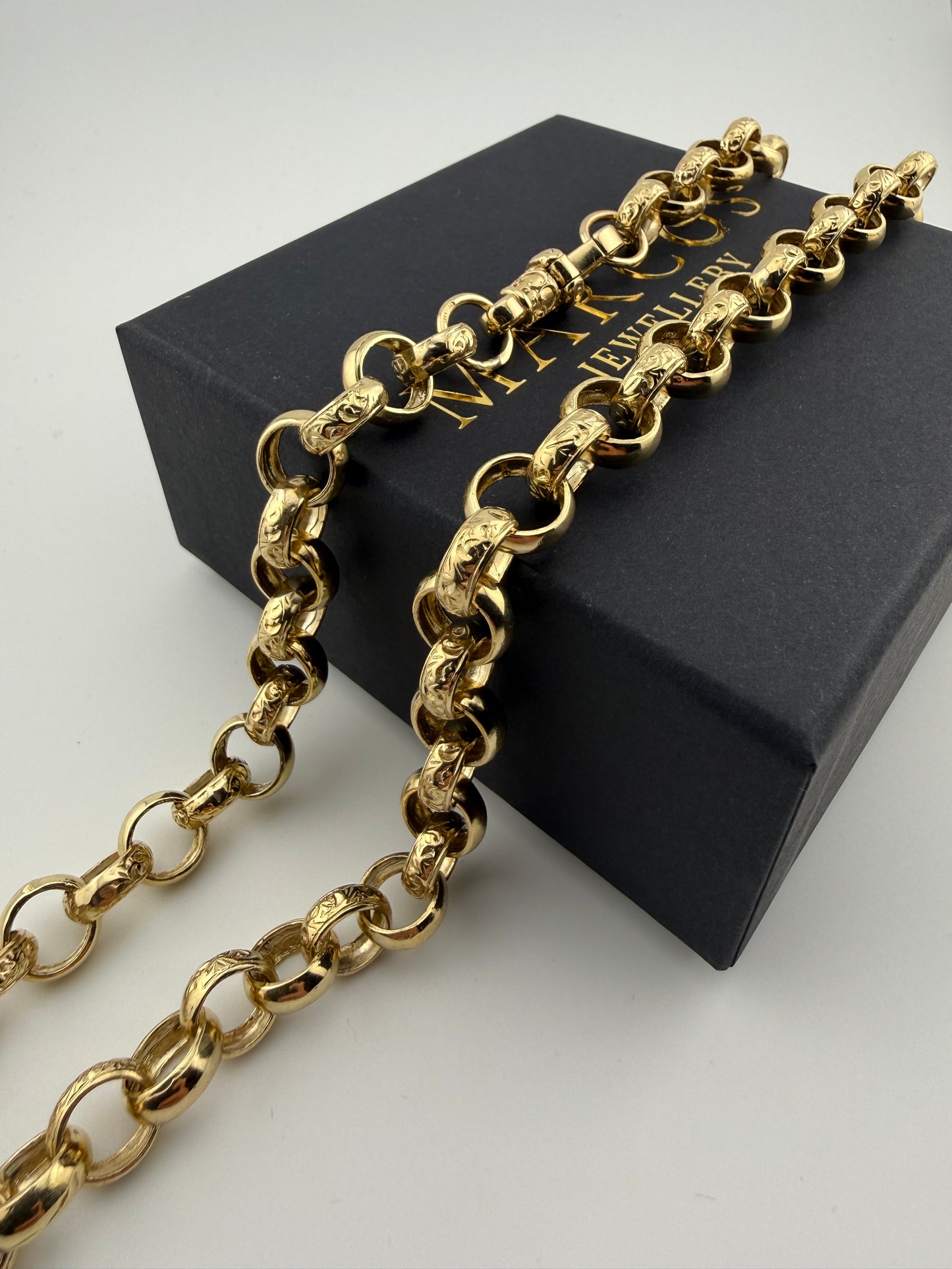 9ct Gold Belcher Chain 26.25" 11mm 82.42g