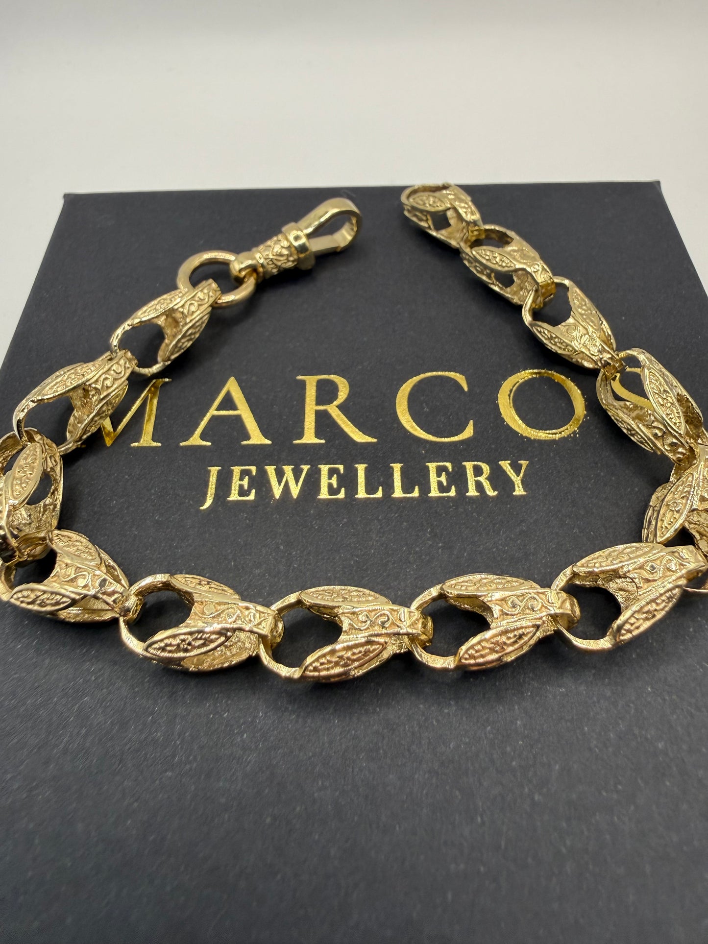 9ct Gold Tulip Bracelet 8.6" 8mm 21.6g