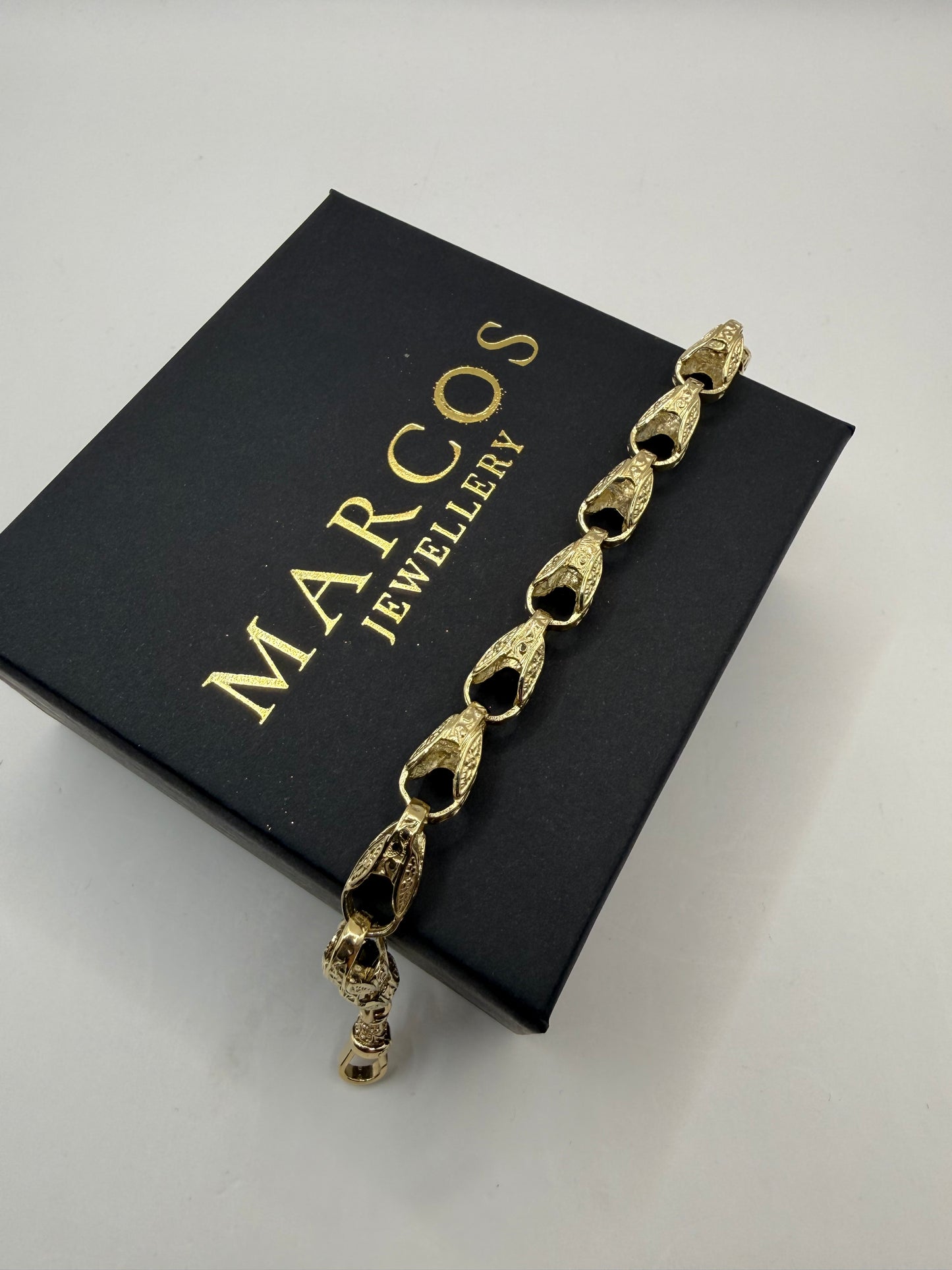 9ct Gold Tulip Bracelet 8.2" 8mm 19g