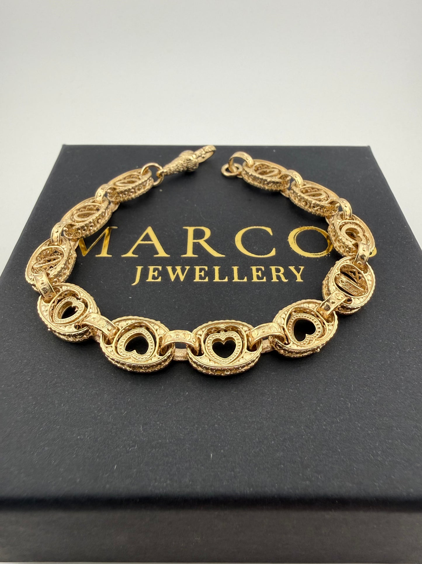 9ct Gold Spinning Heart Bracelet 8.5" 10mm 20g