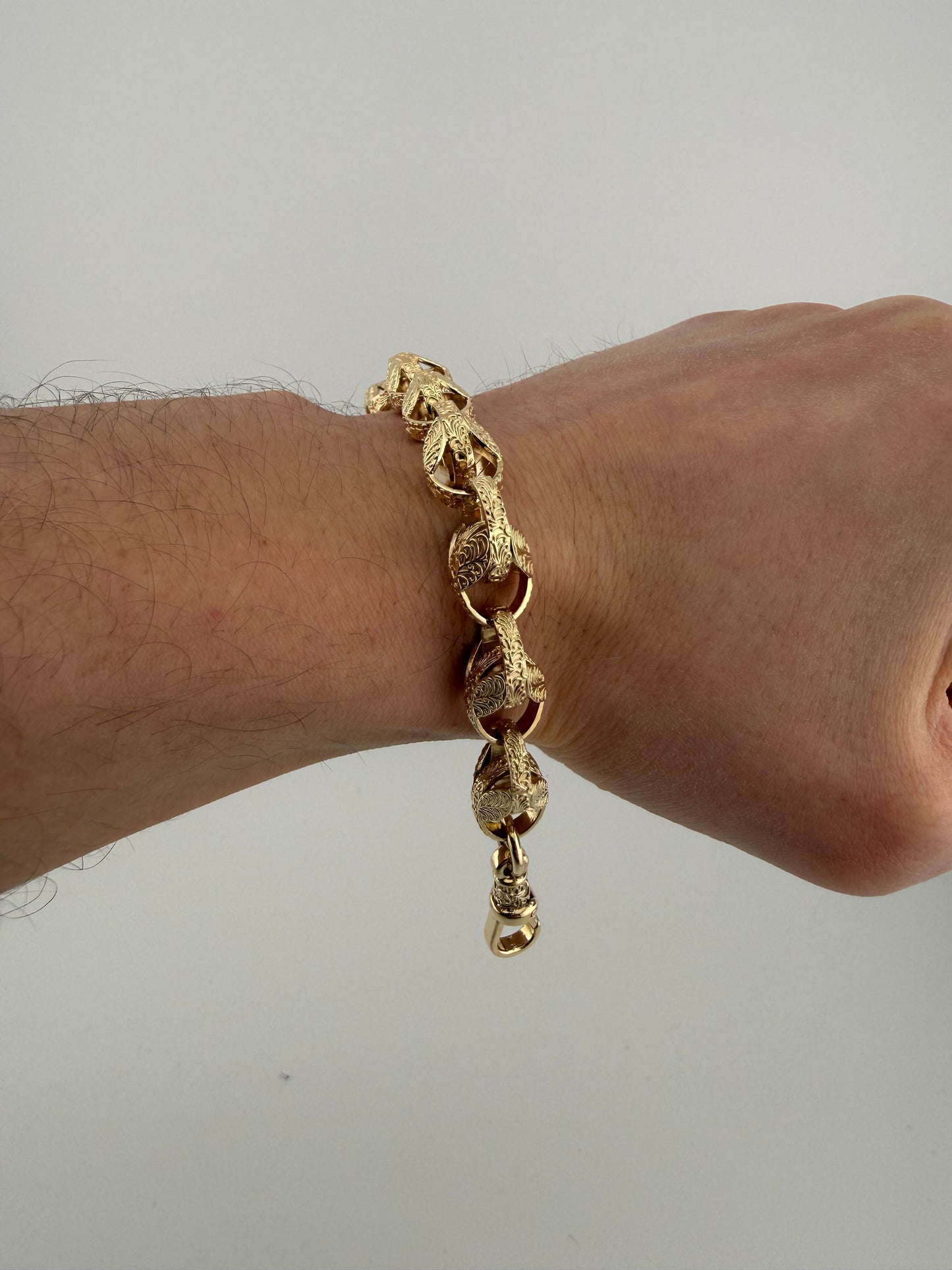 9ct Gold Tulip Bracelet 7.9" 11MM 35.35G