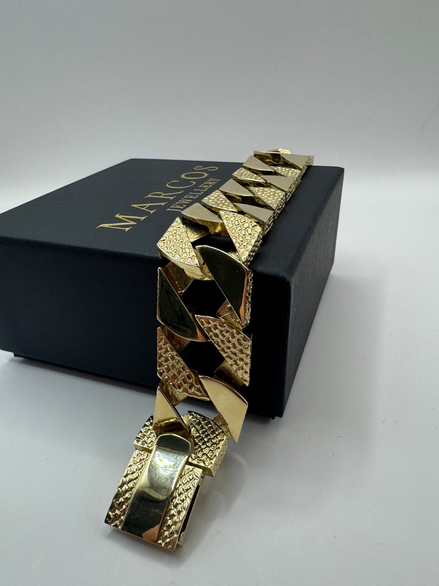 9ct Gold Chaps Bracelet