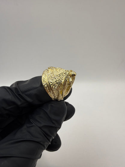 9ct Gold Saddle Ring Size V 20.44g