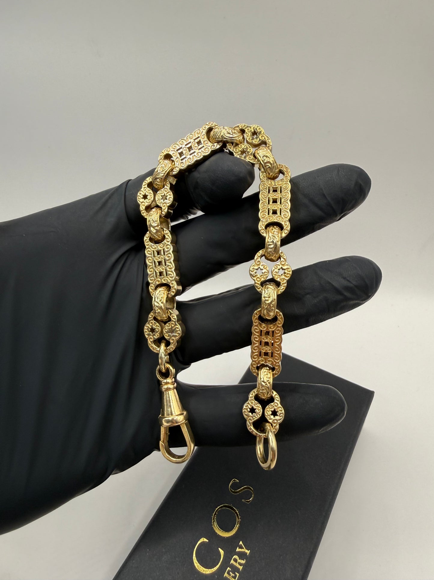 9ct Gold Stars & Bars Bracelet 9.4" 13/14mm 54.1g approx