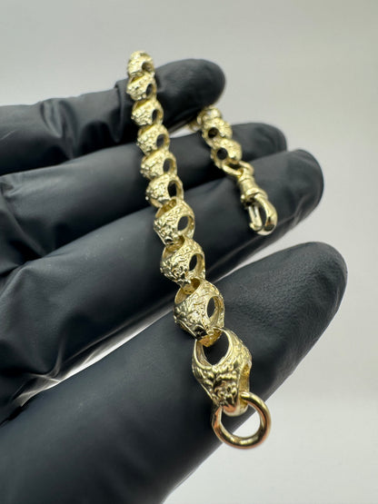 9ct Gold Acorn Bracelet