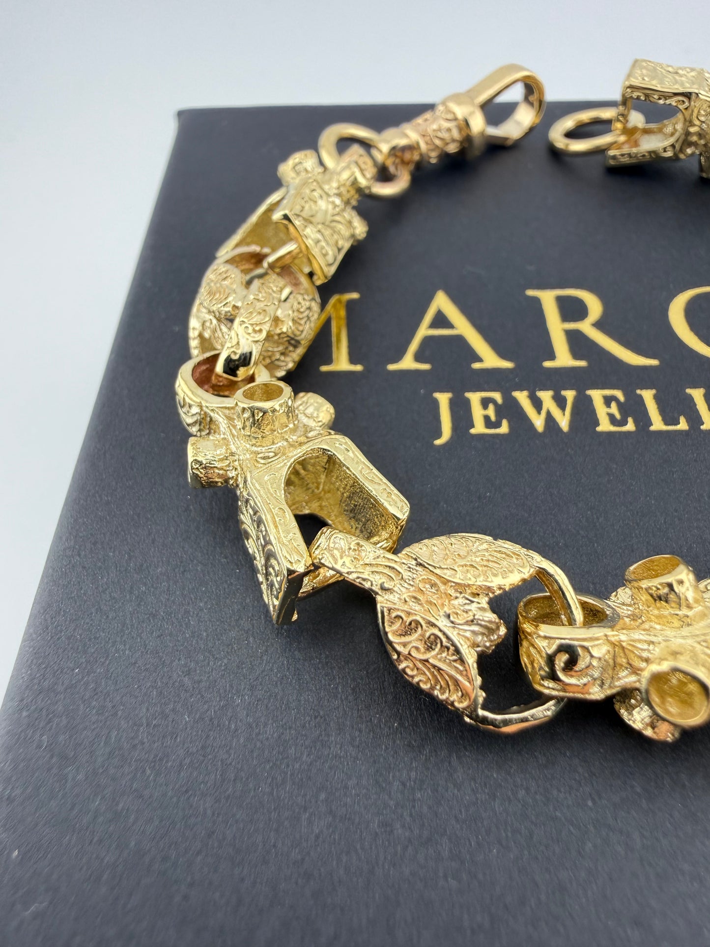 9ct Gold Lego Tulip Bracelet 8.75" 12mm 37.77g