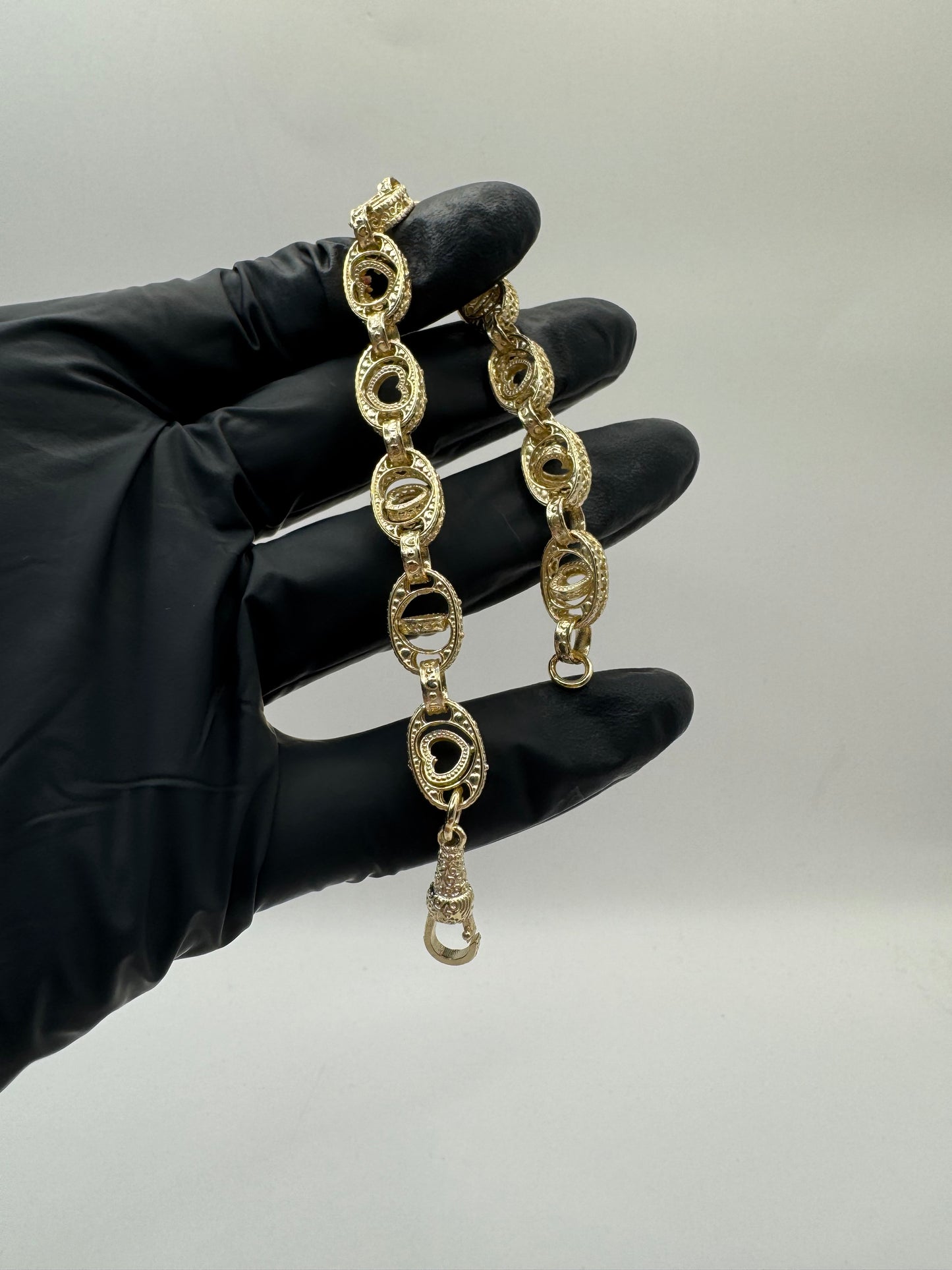 9ct Gold Spinning Heart Bracelet