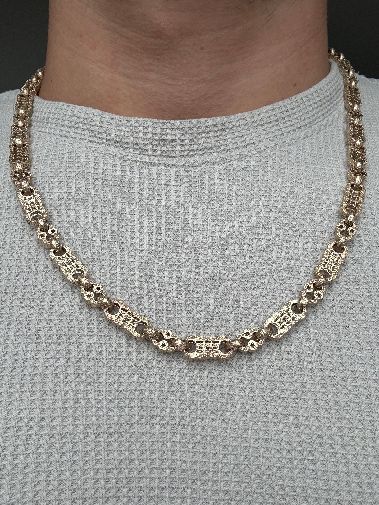 9ct Gold Stars & Bars Chain 24.5" 7mm 62.94g