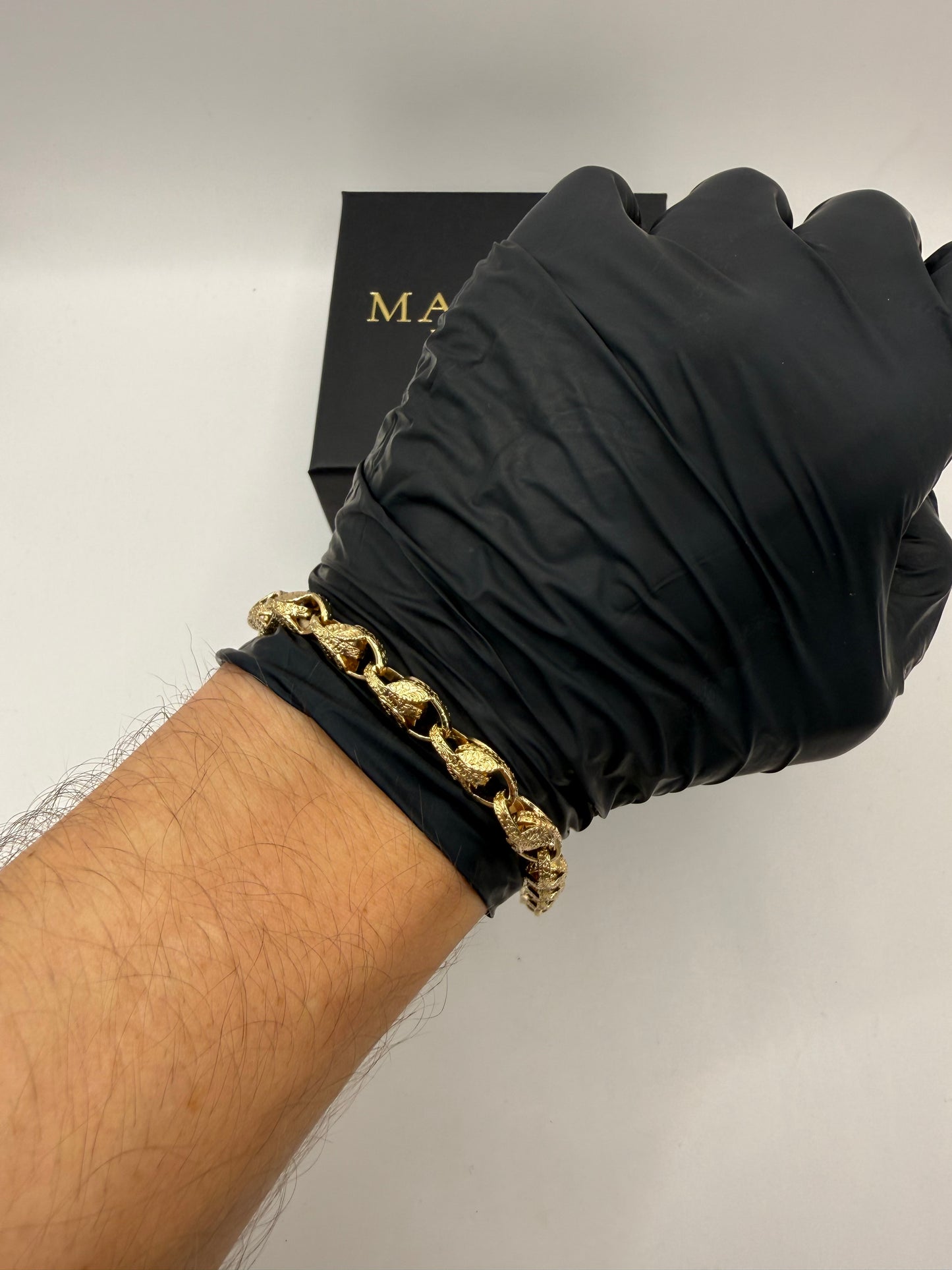 9ct Gold Tulip Bracelet 8" 8mm 24.49g