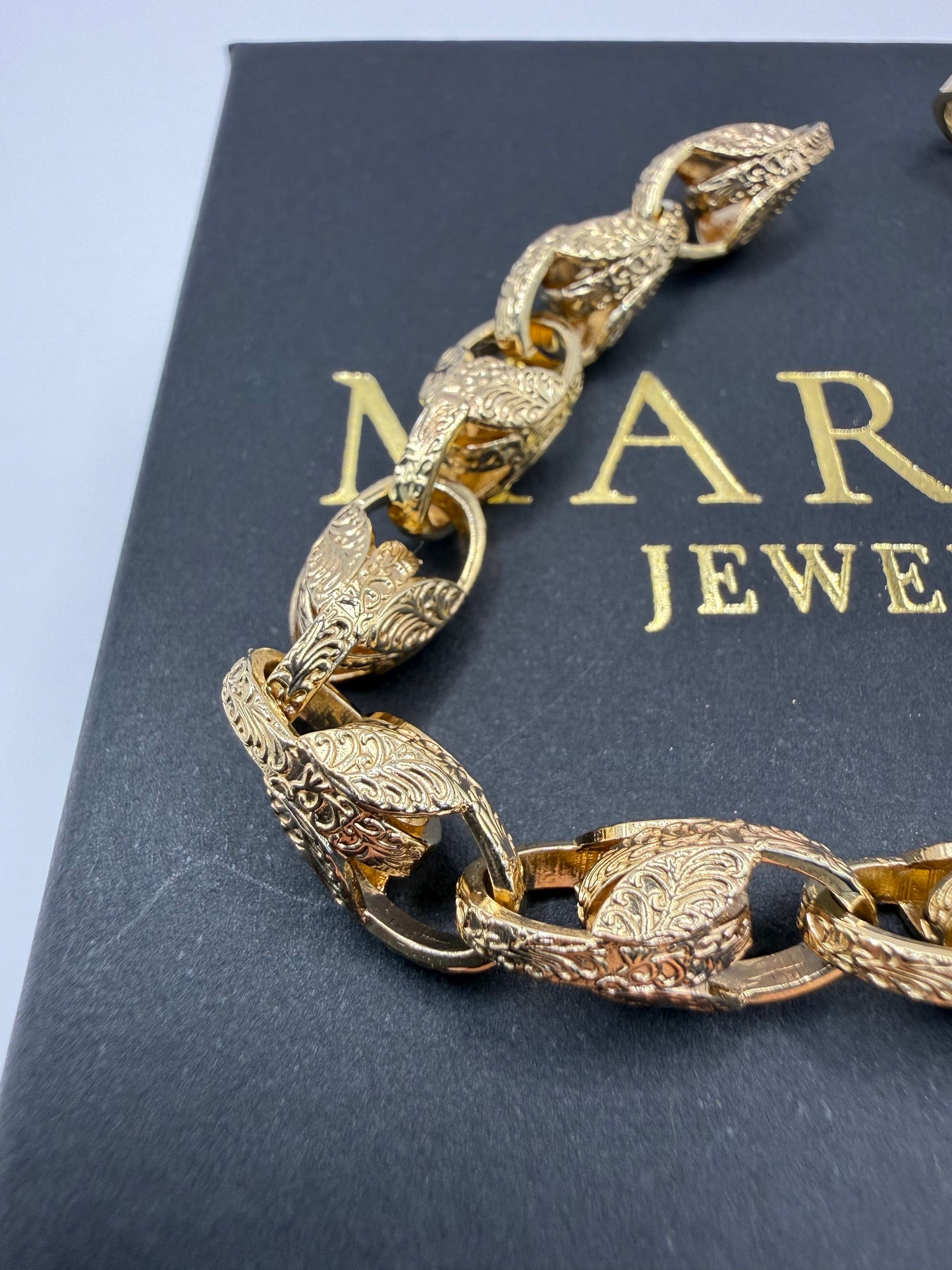 9ct Gold Tulip Bracelet 8" 8mm 24.49g