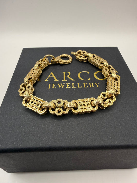 9ct Gold Stars & Bars Bracelet 8.25" 10mm 27.3g