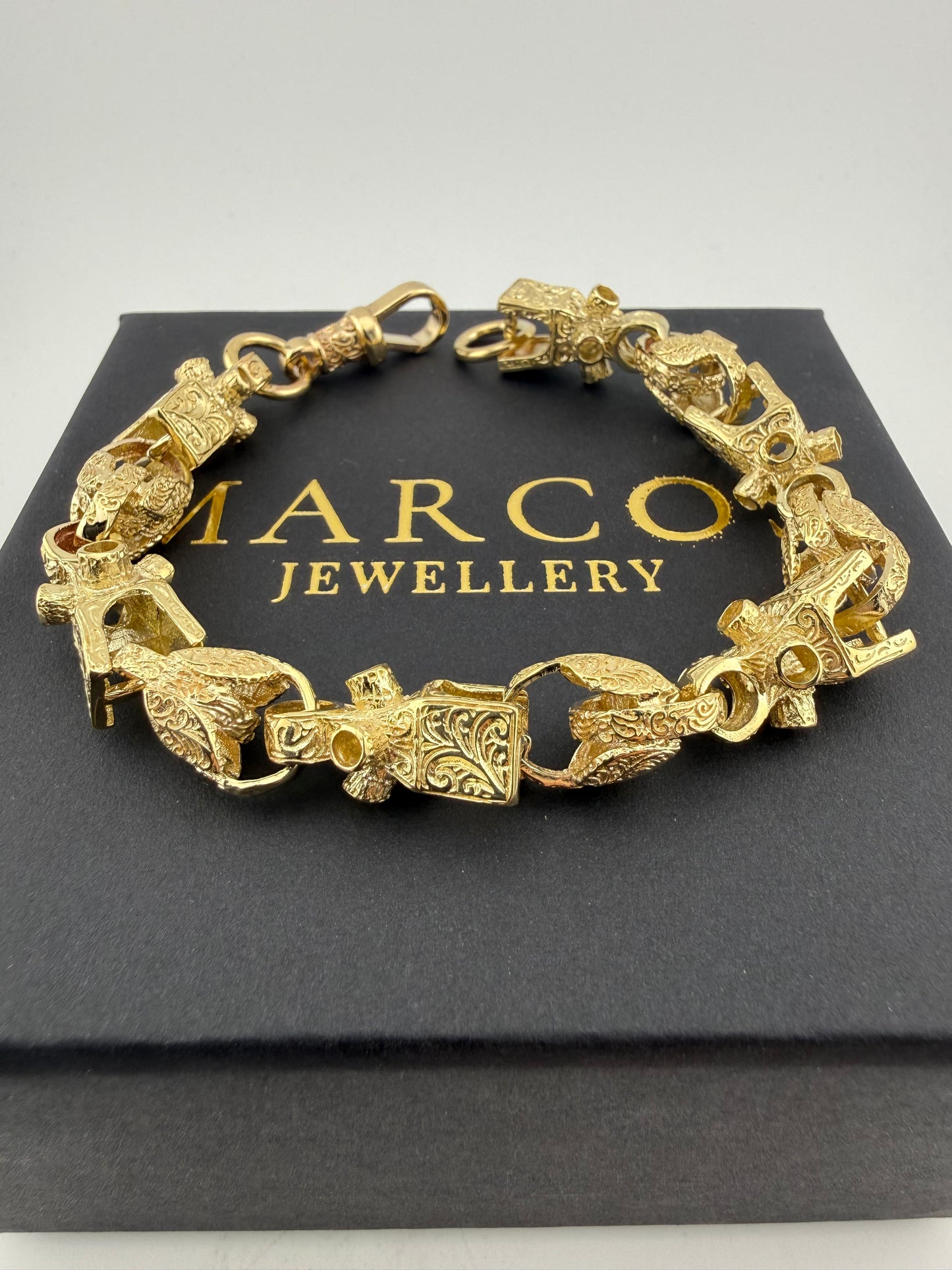 9ct Gold Lego Tulip Bracelet 8.75" 12mm 37.77g