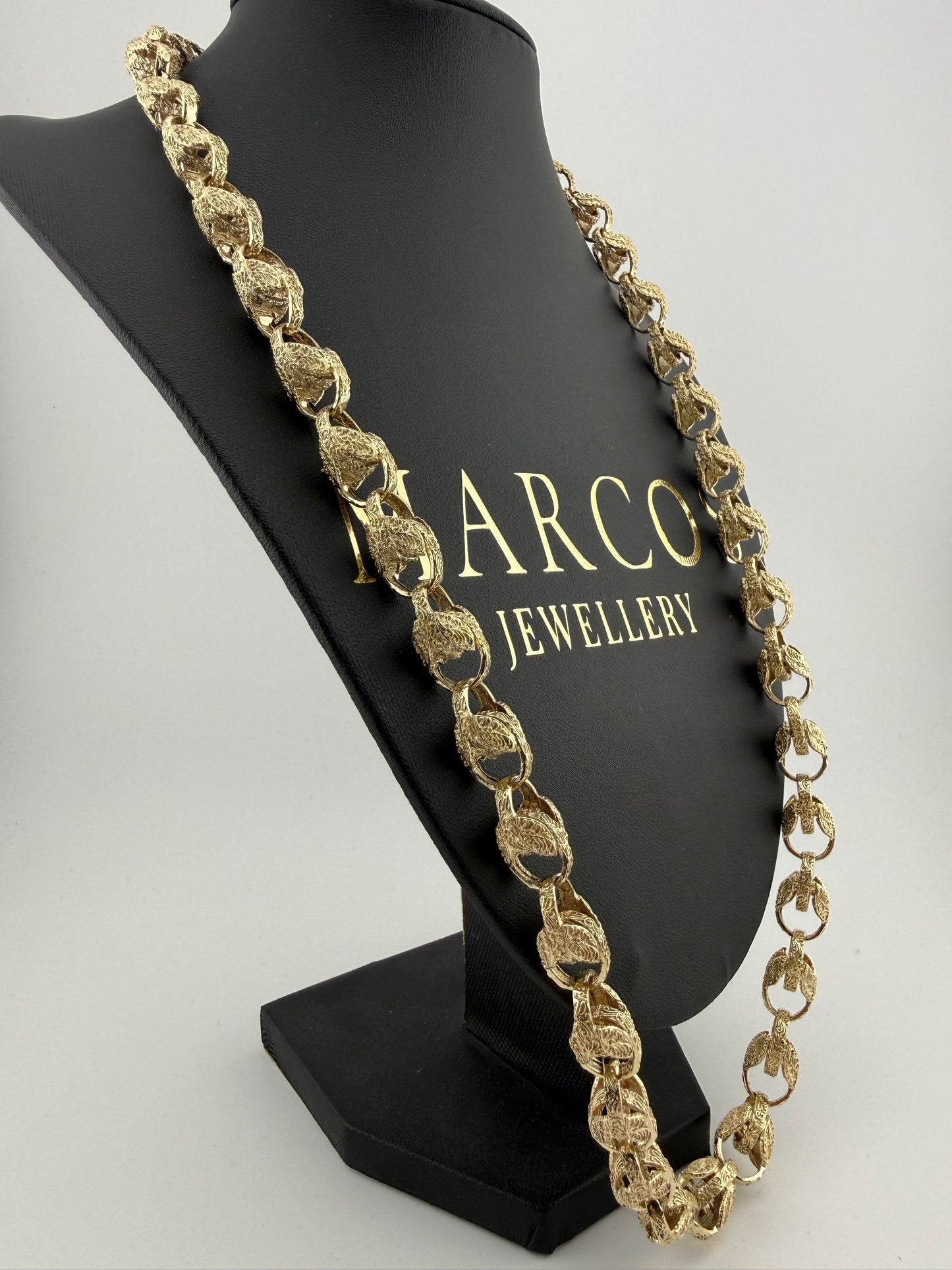 9ct Gold Tulip Chain 26.75" 11mm 90.5g