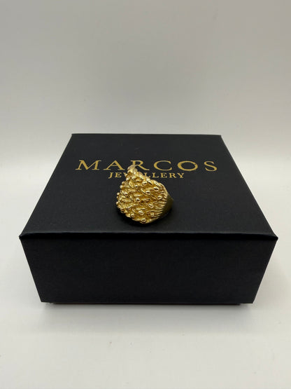 9ct Gold Keeper Ring Size T 11.14g