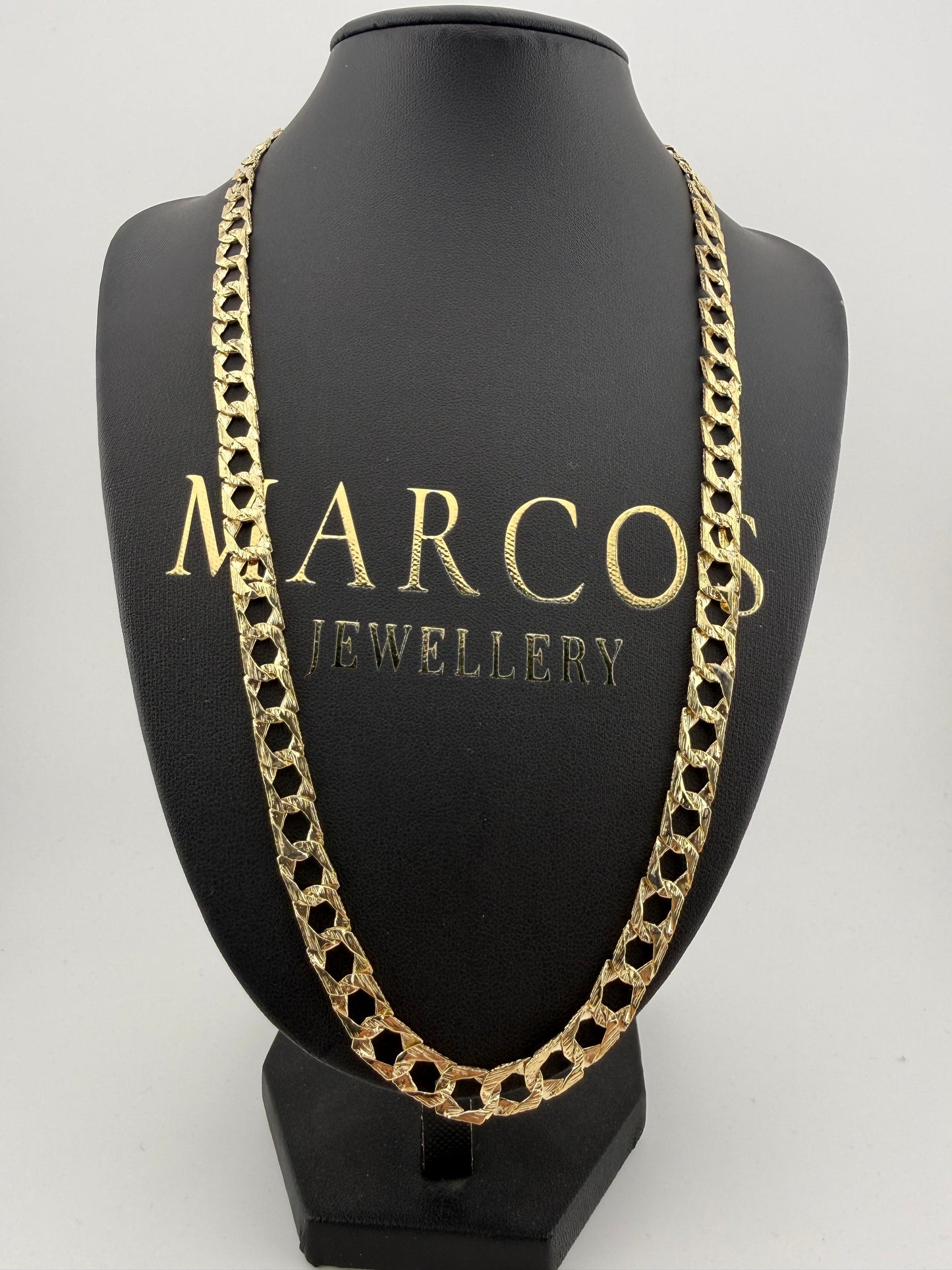 9ct Gold Chaps Chain 26.75" 8mm 27.92g