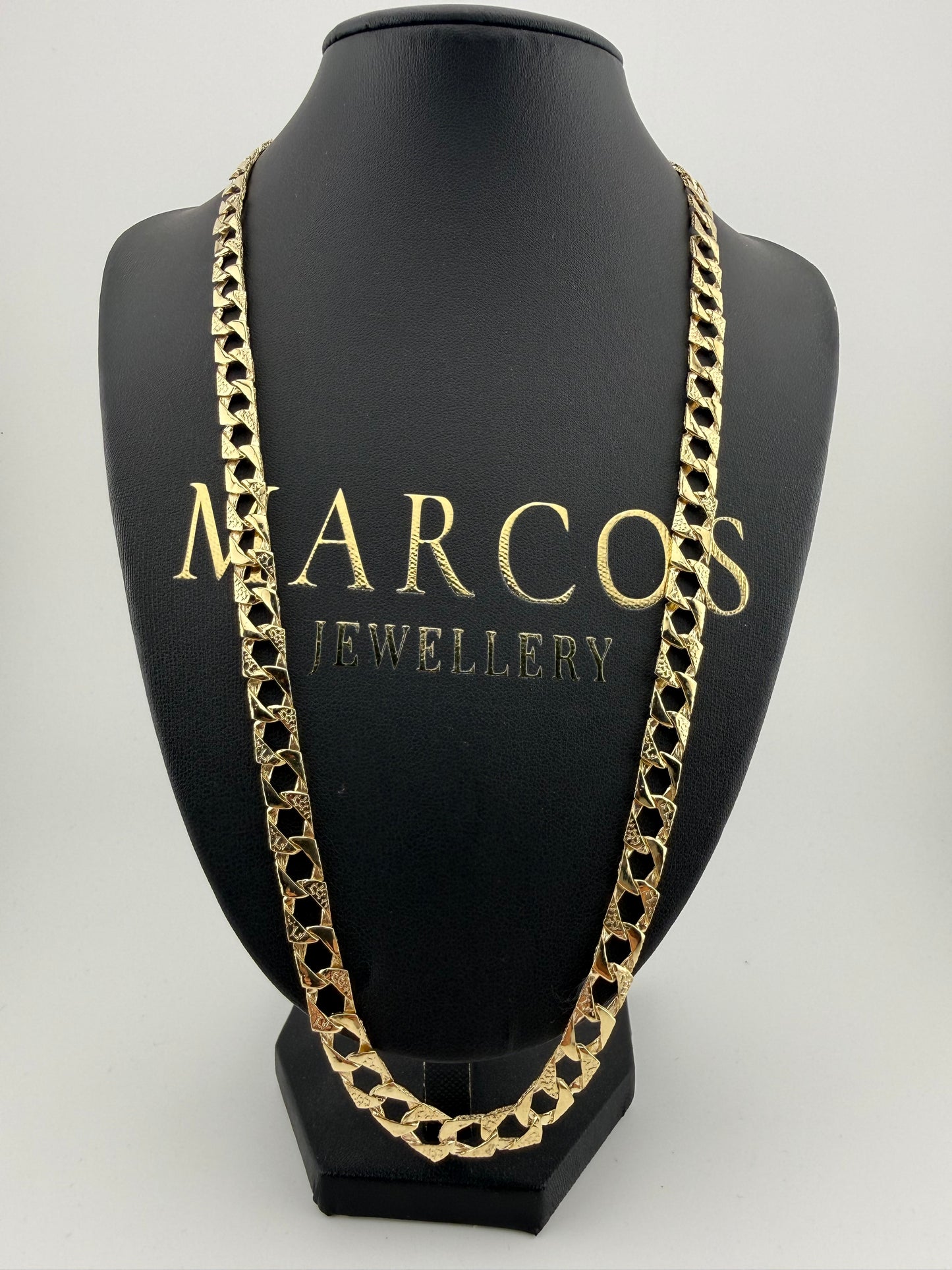 9ct Gold Chaps Chain 24” 8mm 28g