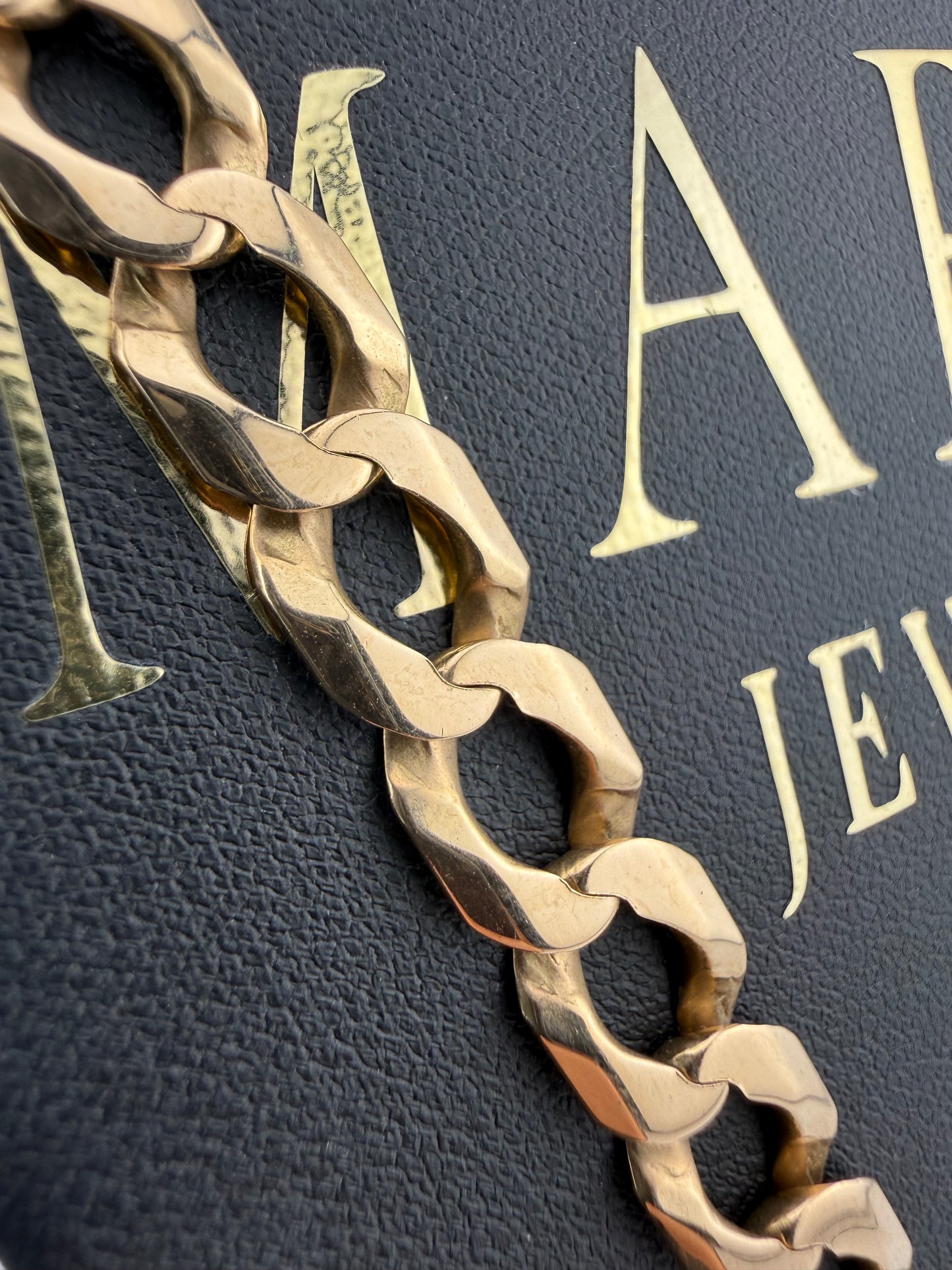 9ct Gold Curb Chain 22.5" 9mm 50g