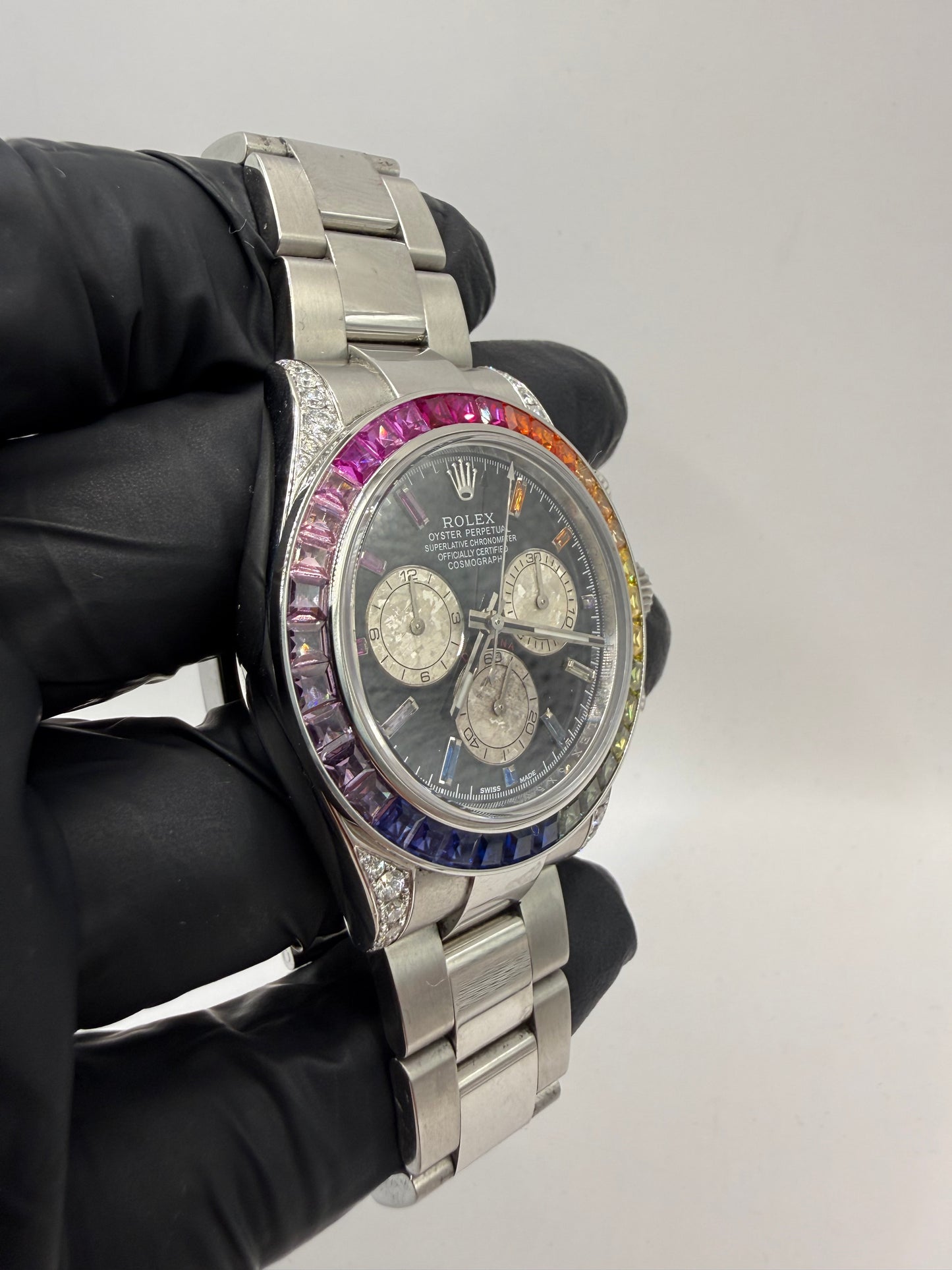 Rolex Daytona Rainbow 40mm 116520 2014 Customised Diamond Set