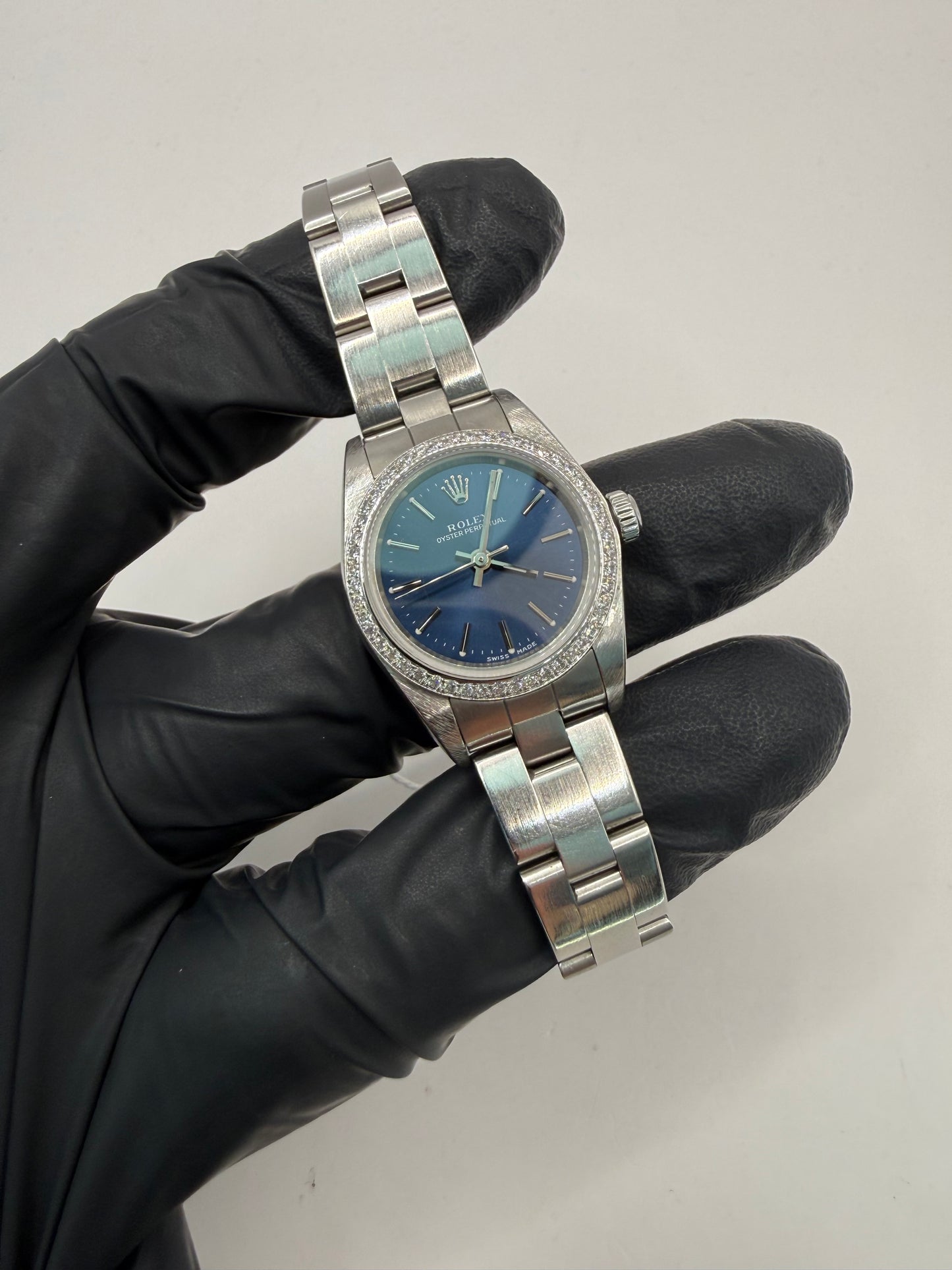 Rolex Oyster Perpetual 24mm 76080 2000 Blue Baton Dial