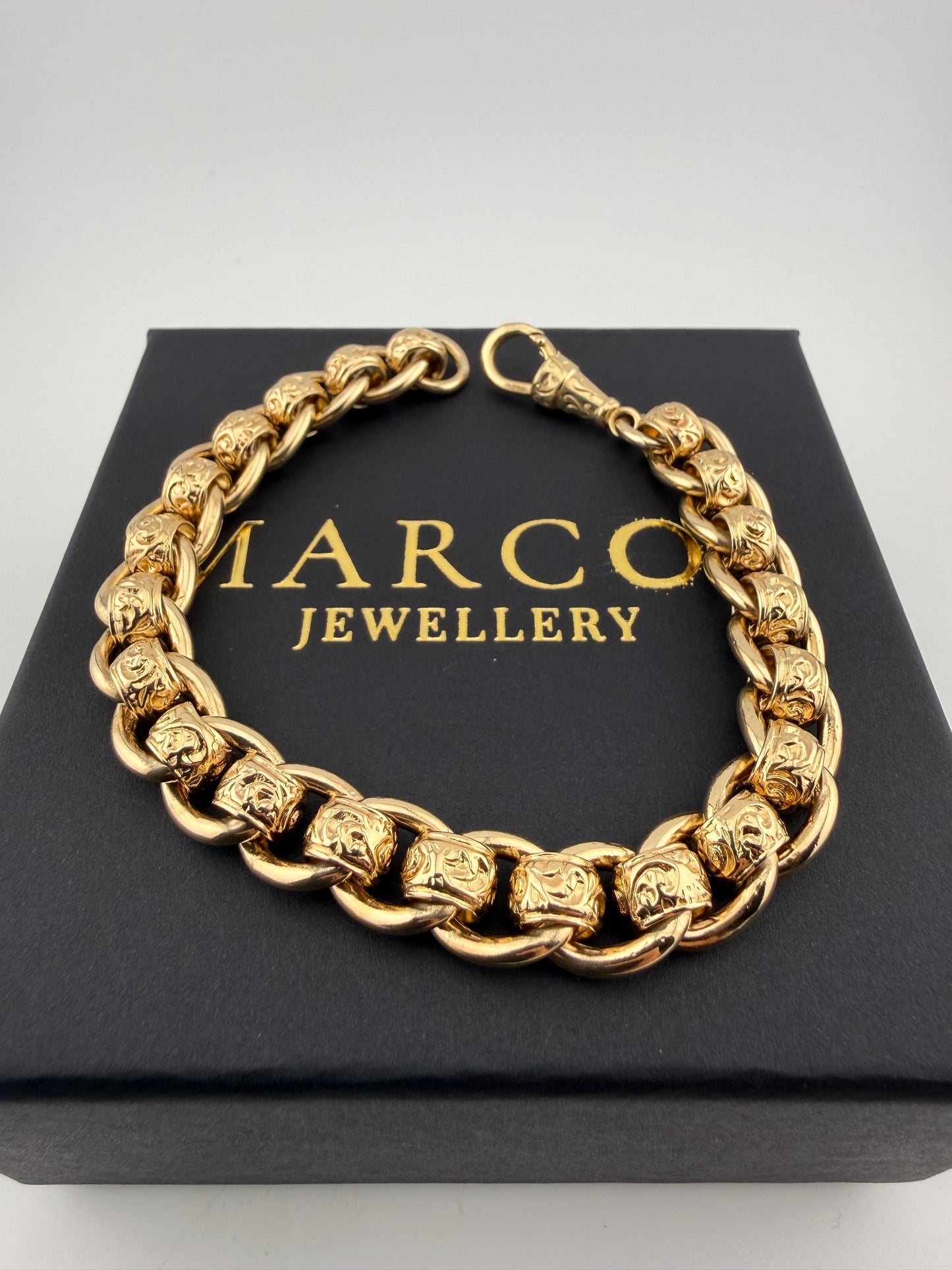 9ct Gold Roller Ball Bracelet 9.25" 11mm 61.8g