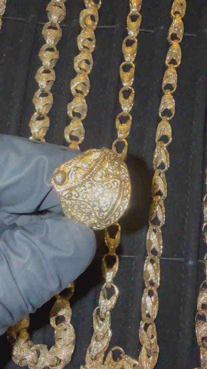 9ct Gold Saddle Ring Size V 20.44g